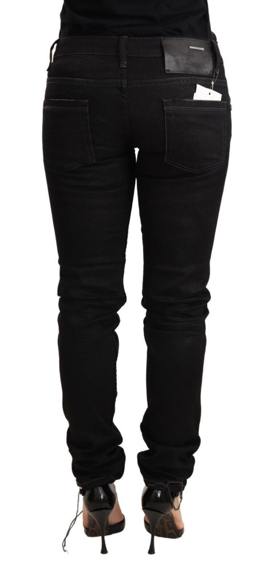 Acht Schwarze Slim Fit Denim-Hosenjeans aus gewaschener Baumwolle mit niedriger Taille