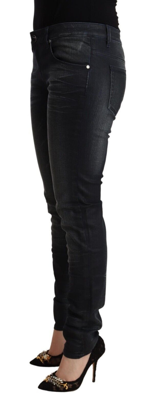Acht Schwarze Slim Fit Denim-Jeans aus gewaschener Baumwolle mit niedriger Taille