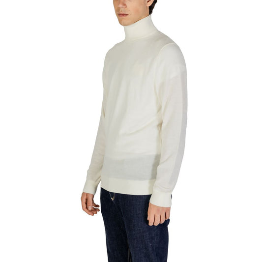Calvin Klein Jeans Rollkragenpullover aus cremefarbener Wolle