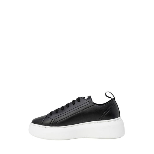 Armani Exchange Schwarze Sneakers aus Kunstleder