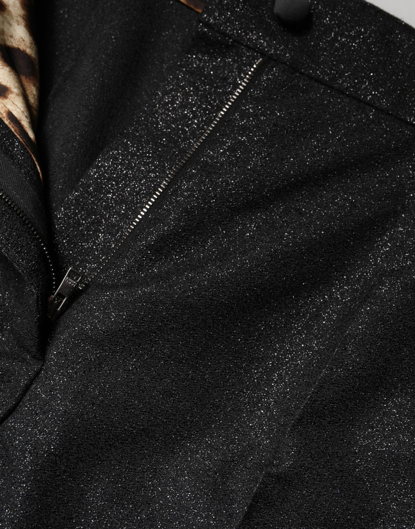 Dolce & Gabbana Schwarze Polyester-Shorts mit hohem Bund und lässigem Schnitt