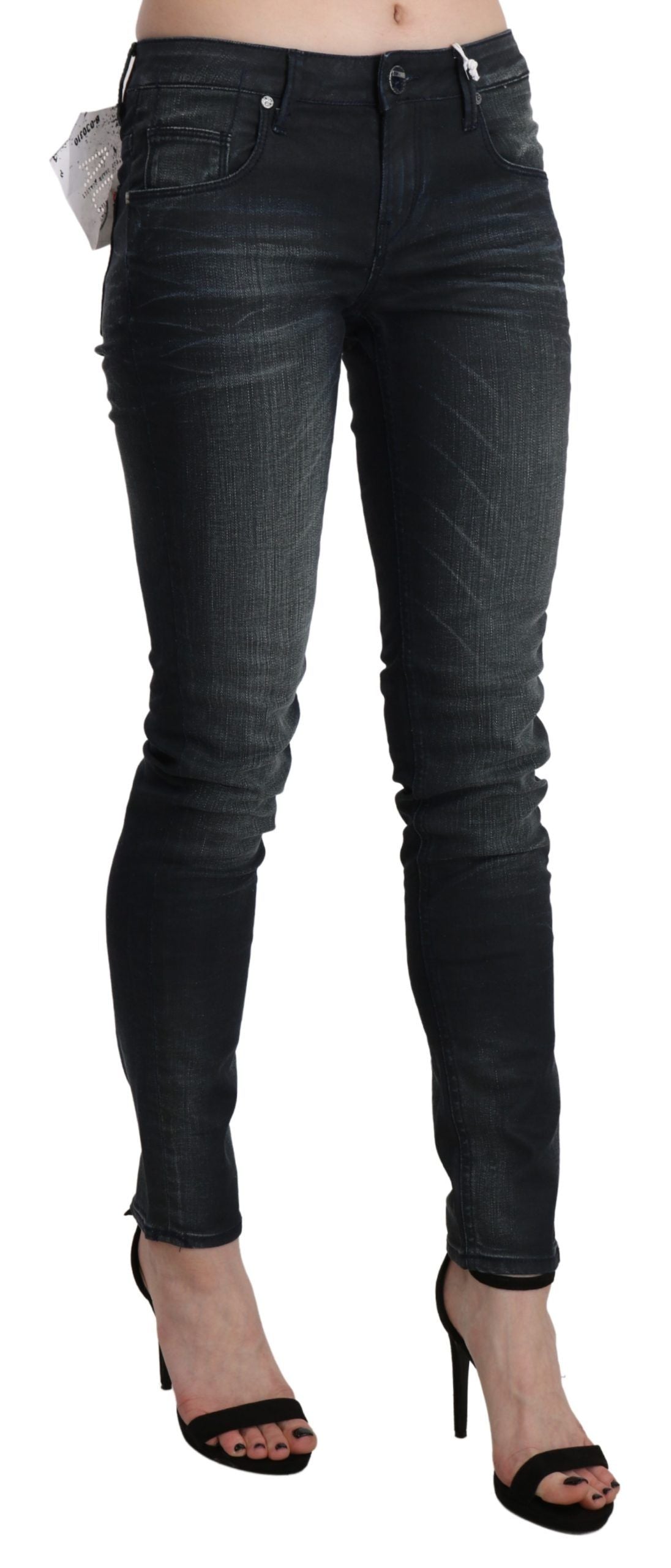 Acht Schwarze gewaschene Denim-Hose mit niedriger Taille