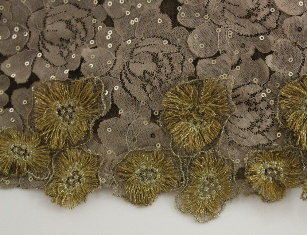 Lanre Da Silva Ajayi GOLD Langes Maxikleid aus Spitze und Kristall