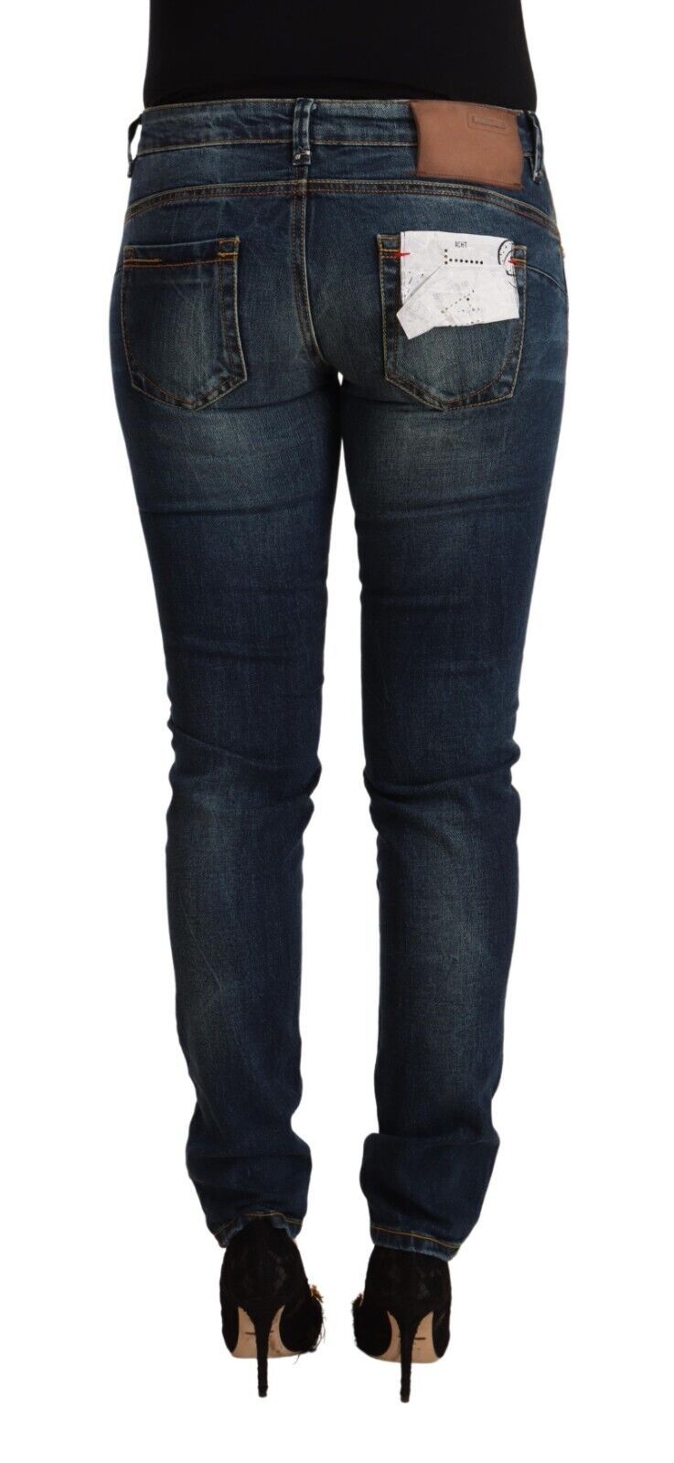 Acht Blaue Slim Fit Denim-Jeans mit niedriger Taille aus gewaschener Baumwolle