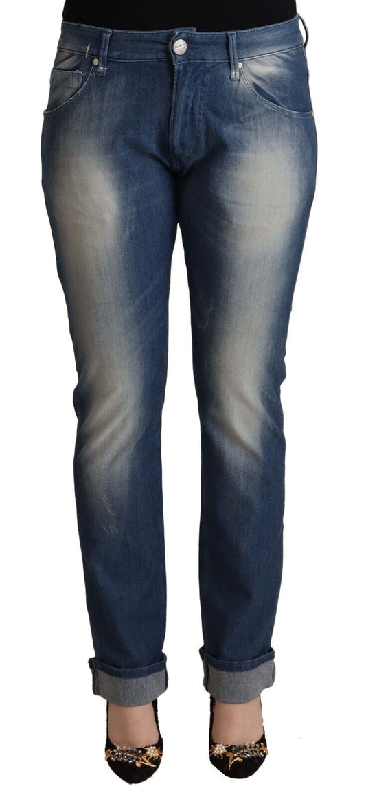 Acht Blau gewaschene Skinny Jeans mit gefaltetem Saum und mittlerer Taille