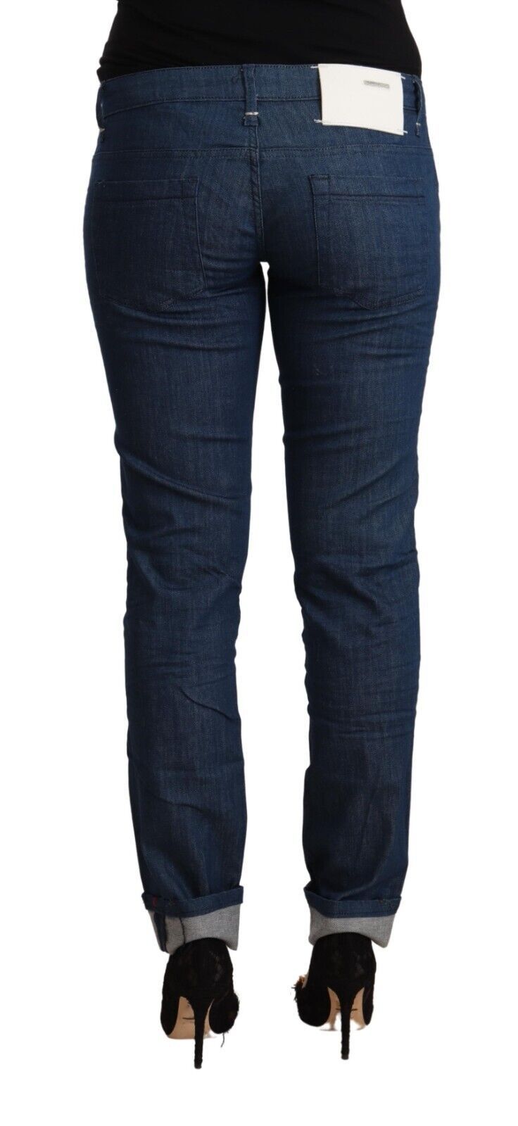 Acht Blaue Baumwoll-Skinny-Jeans mit gefaltetem Saum und niedriger Taille