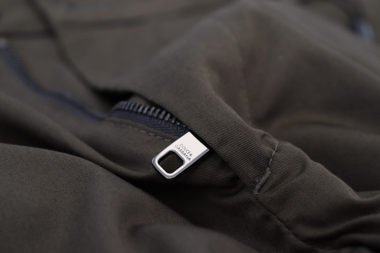 Dolce & Gabbana Grüne Chinos Baumwolle Casual Shorts