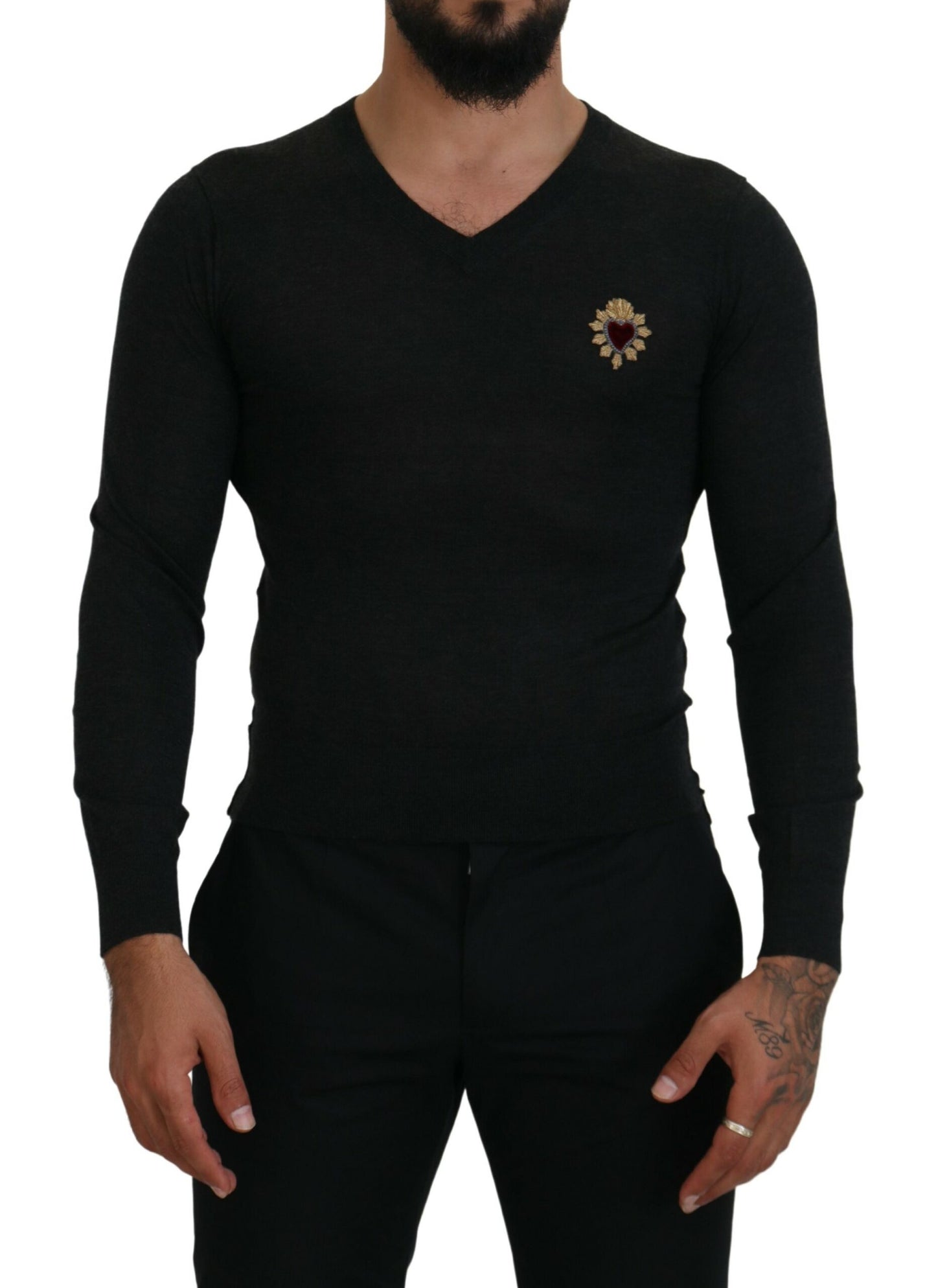 Dolce & Gabbana Grauer Kaschmirpullover mit V-Ausschnitt und goldenem Herz