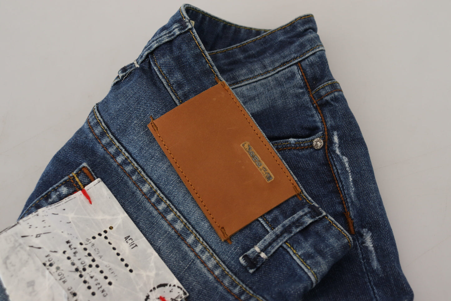 Acht Blau gewaschene Baumwolle Slim Fit Damen Denim Jeans