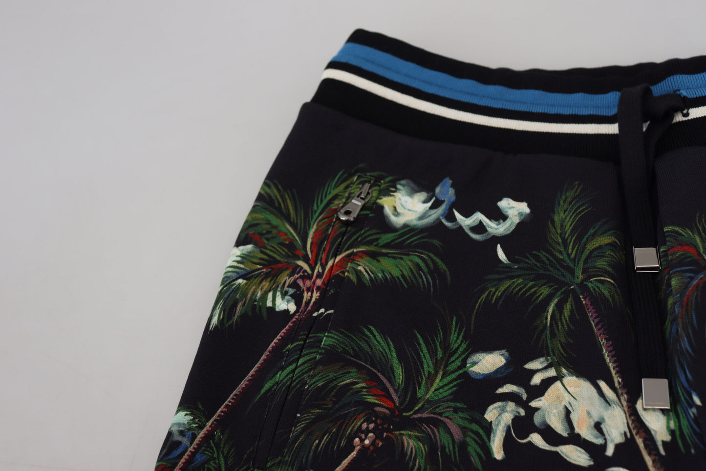 Dolce & Gabbana Schwarze Baumwoll-Shorts mit Vulkandruck