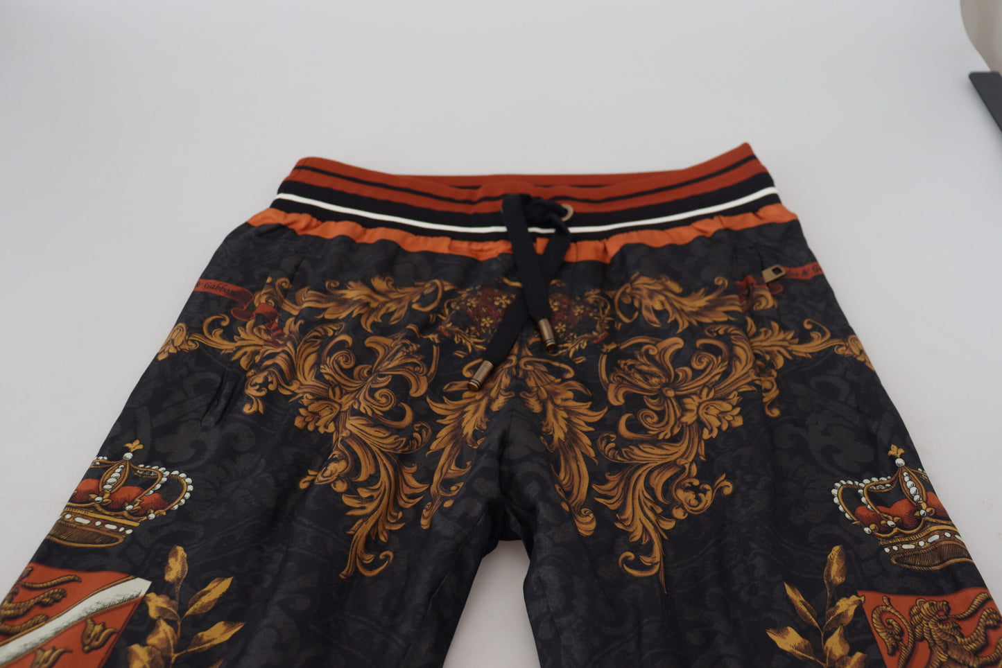 Dolce & Gabbana Graue Seiden-Barockkronen-Hose Sporthose