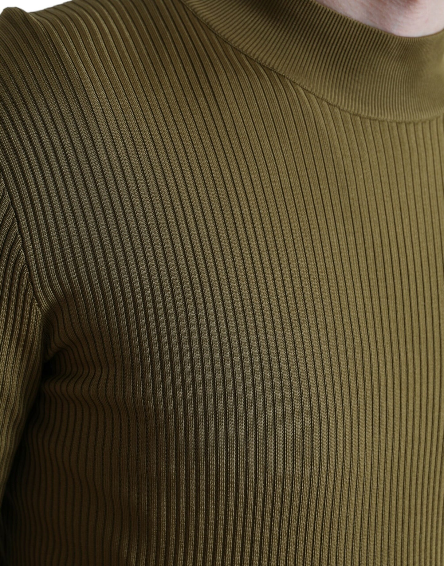 Dolce & Gabbana Armeegrüner Pullover aus Viskose mit Rundhalsausschnitt