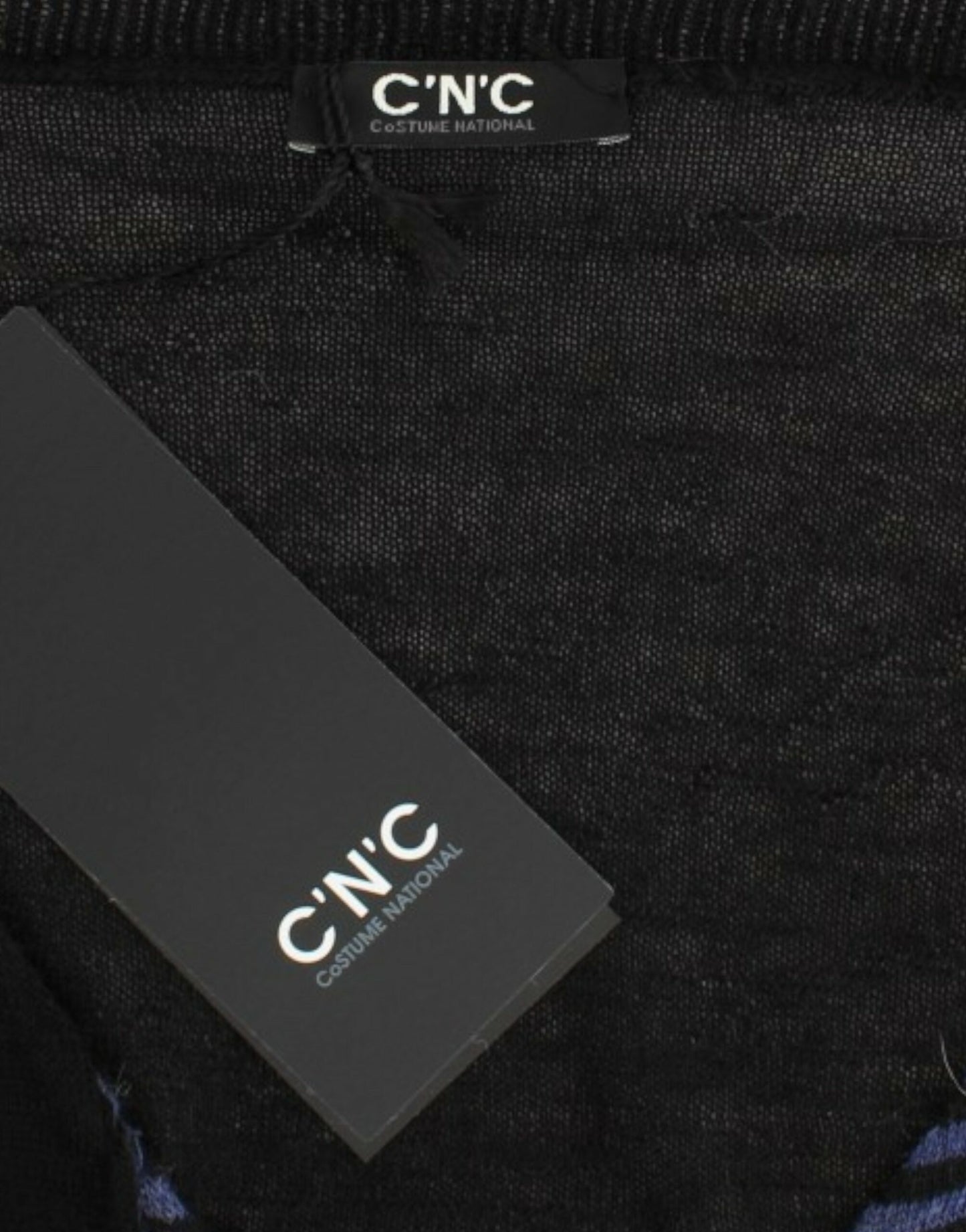 Costume National Schwarzer gestreifter Pullover mit V-Ausschnitt