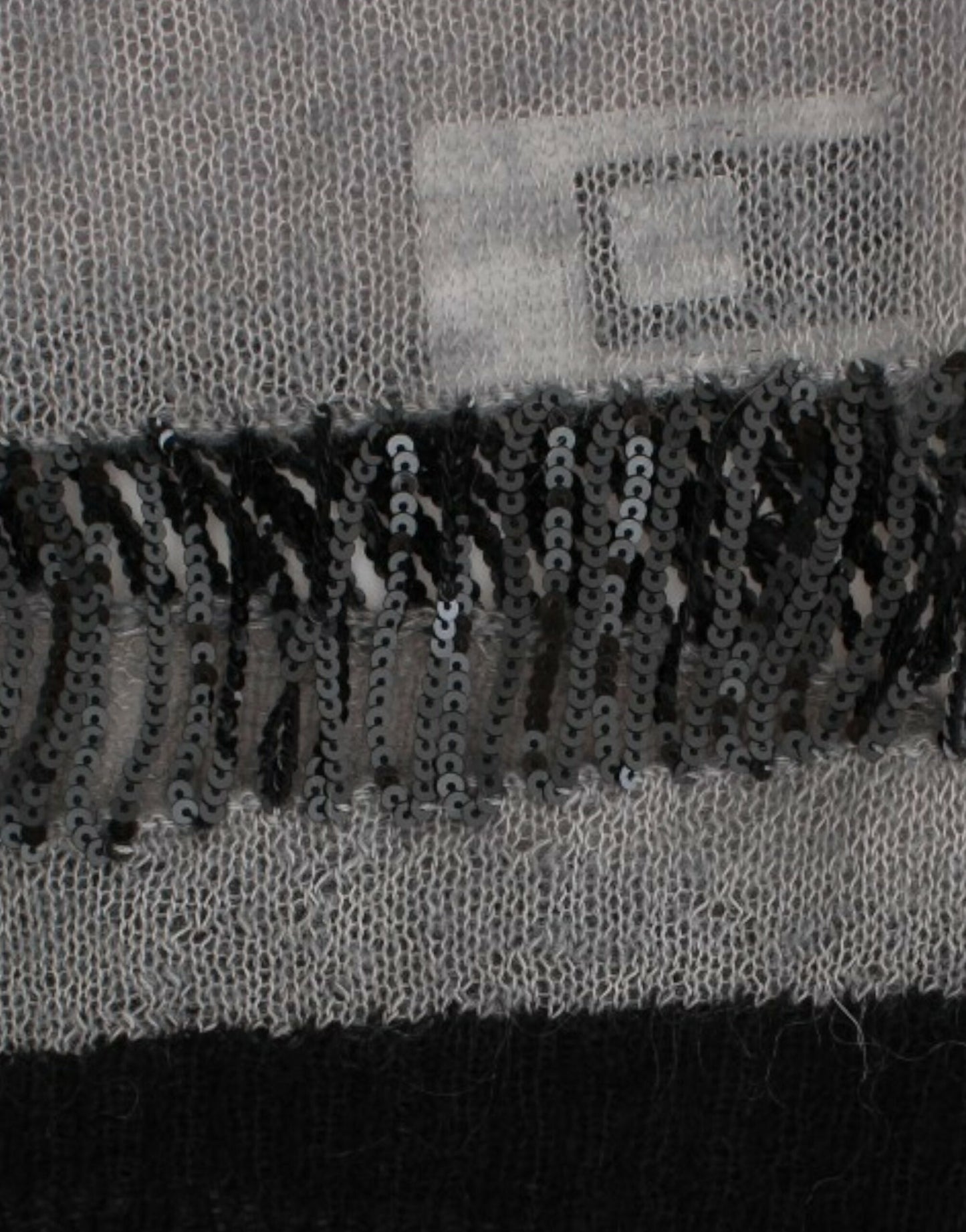 Costume National Grauer verschnörkelter asymmetrischer Pullover