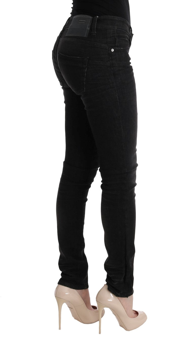 Acht Schwarze Denim-Baumwollhosen Slim Fit Jeans