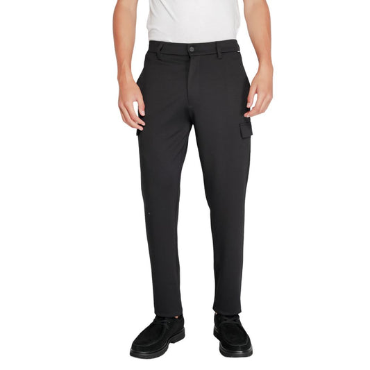 Calvin Klein Schwarze Trainingshose aus recyceltem Polyester