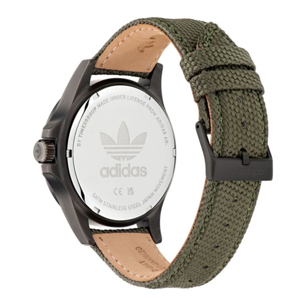 Adidas Grüne Stoff-Uhr mit Stoffarmband
