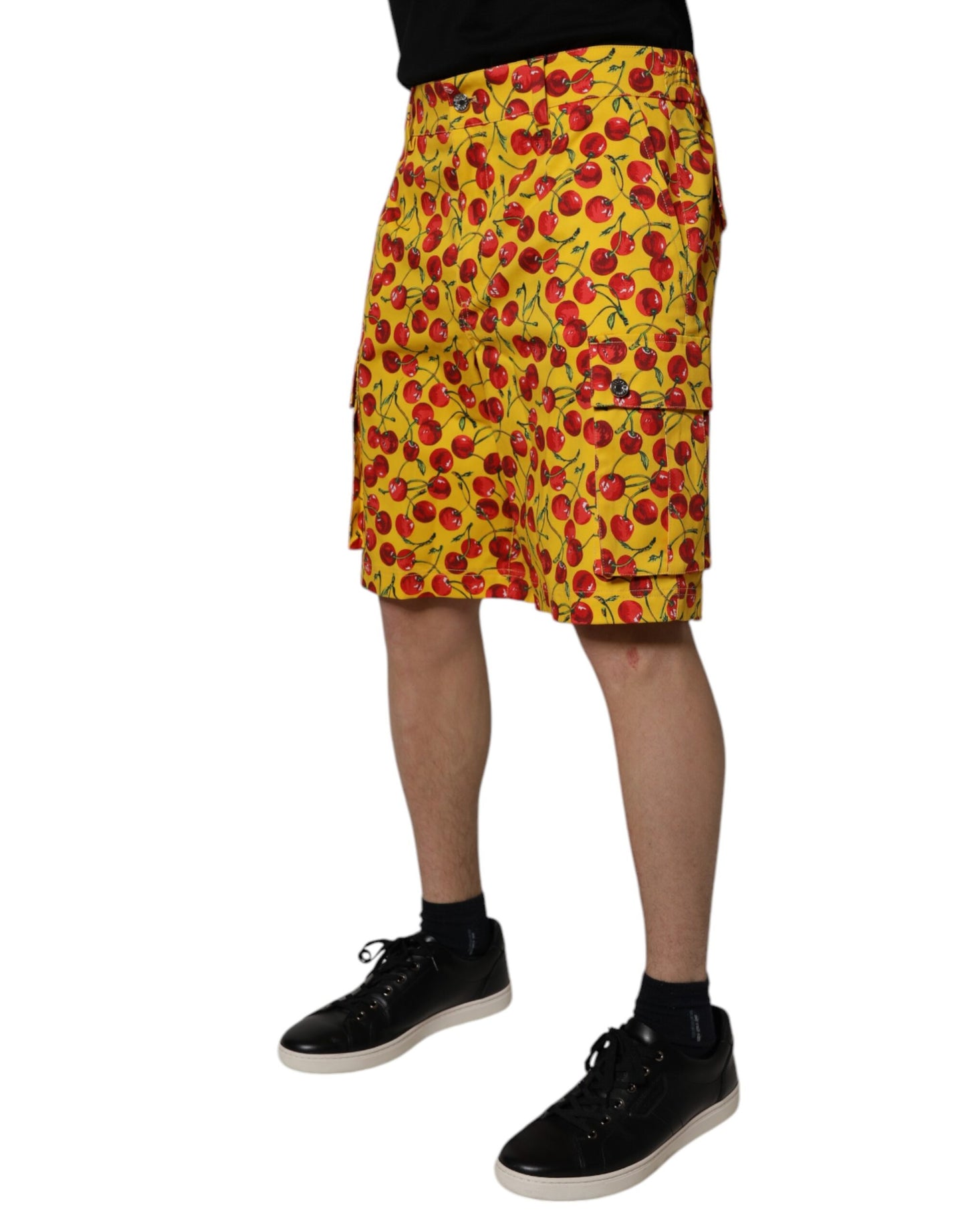 Dolce & Gabbana Gelbe Kirsche Print Baumwolle Männer Bermuda Shorts