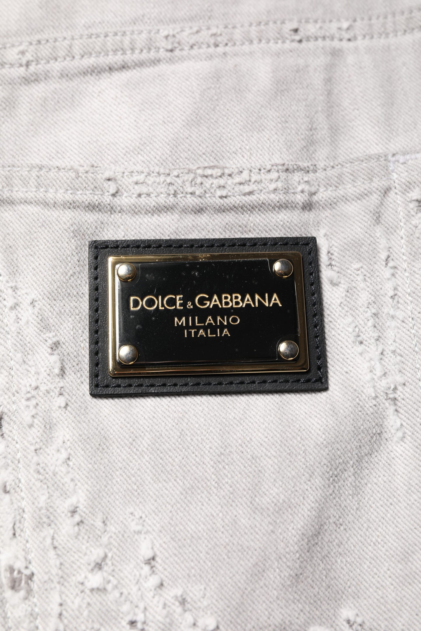 Dolce & Gabbana Hellgraue zerfledderte Herren Denim Bermudashorts