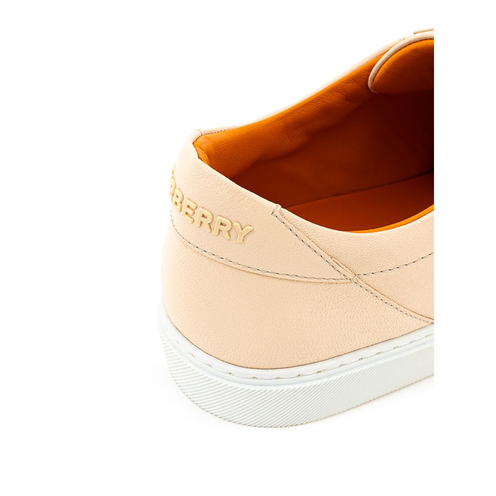 Burberry Rosa Leder-Sneaker mit niedrigem Schaft