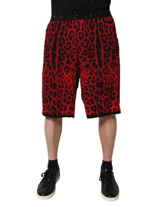 Dolce & Gabbana Rote Bermudashorts mit Leopardenmuster aus Viskose