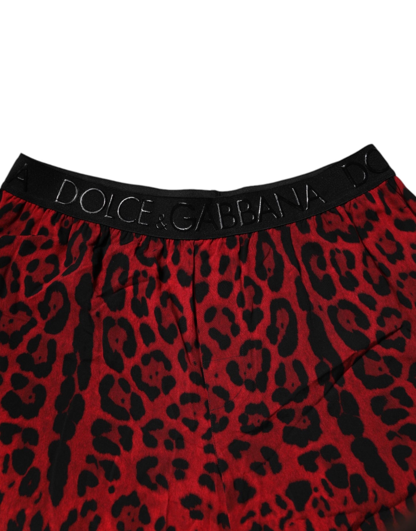 Dolce & Gabbana Rote Bermudashorts mit Leopardenmuster aus Viskose