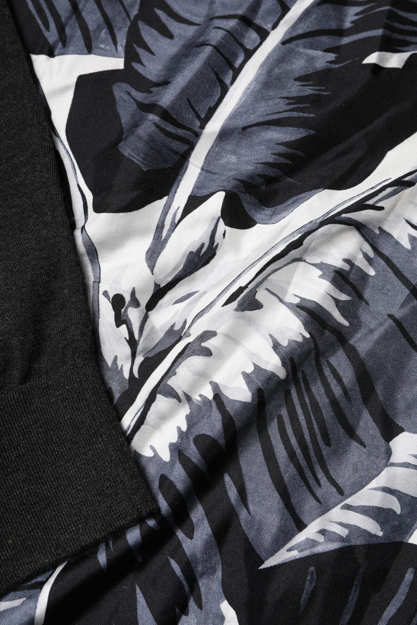 Dolce & Gabbana Schwarzer bedruckter gestrickter Pullover für Männer