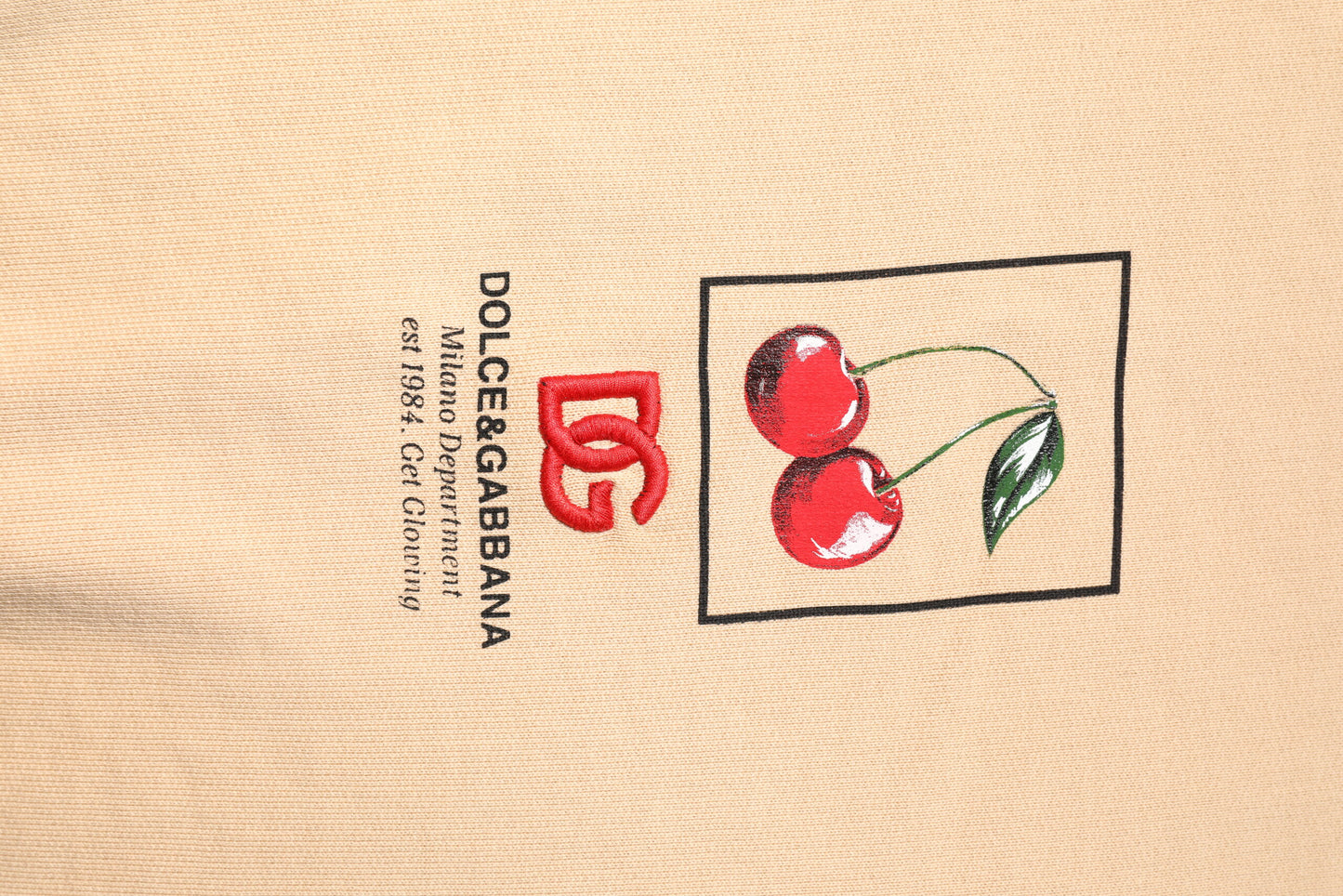 Dolce & Gabbana Beige Cherry Print Rundhalsausschnitt Pullover