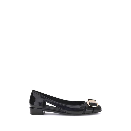 Ferragamo Elegante schwarze Ballett-Ballerinas aus Gummi
