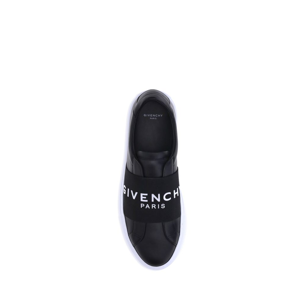 Givenchy Schwarze Low-Top-Sneaker aus Kalbsleder Bos Taurus