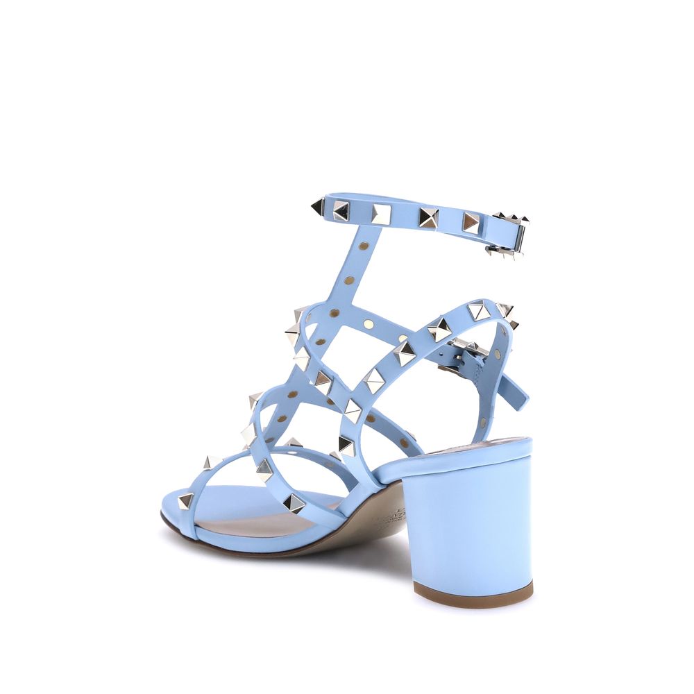 Valentino Garavani Hellblaue Kalbshaut Bos Taurus Sandalen mit Riemen