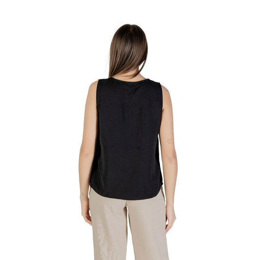 Only Schwarzes Tank-Top aus recyceltem Polyester