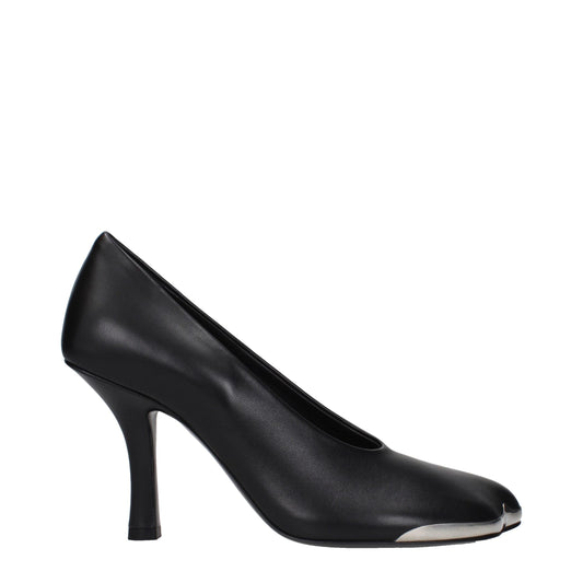 Burberry Schwarze Lederpumps