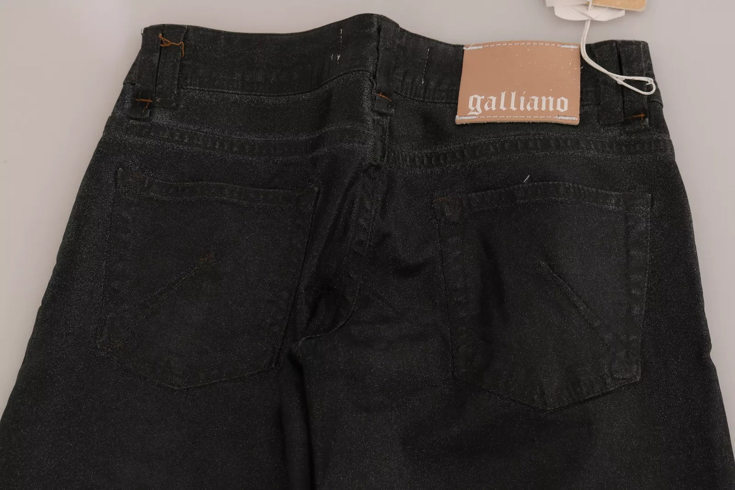 John Galliano Schwarze gewaschene Denim-Hose mit niedriger Taille und normalem Bein