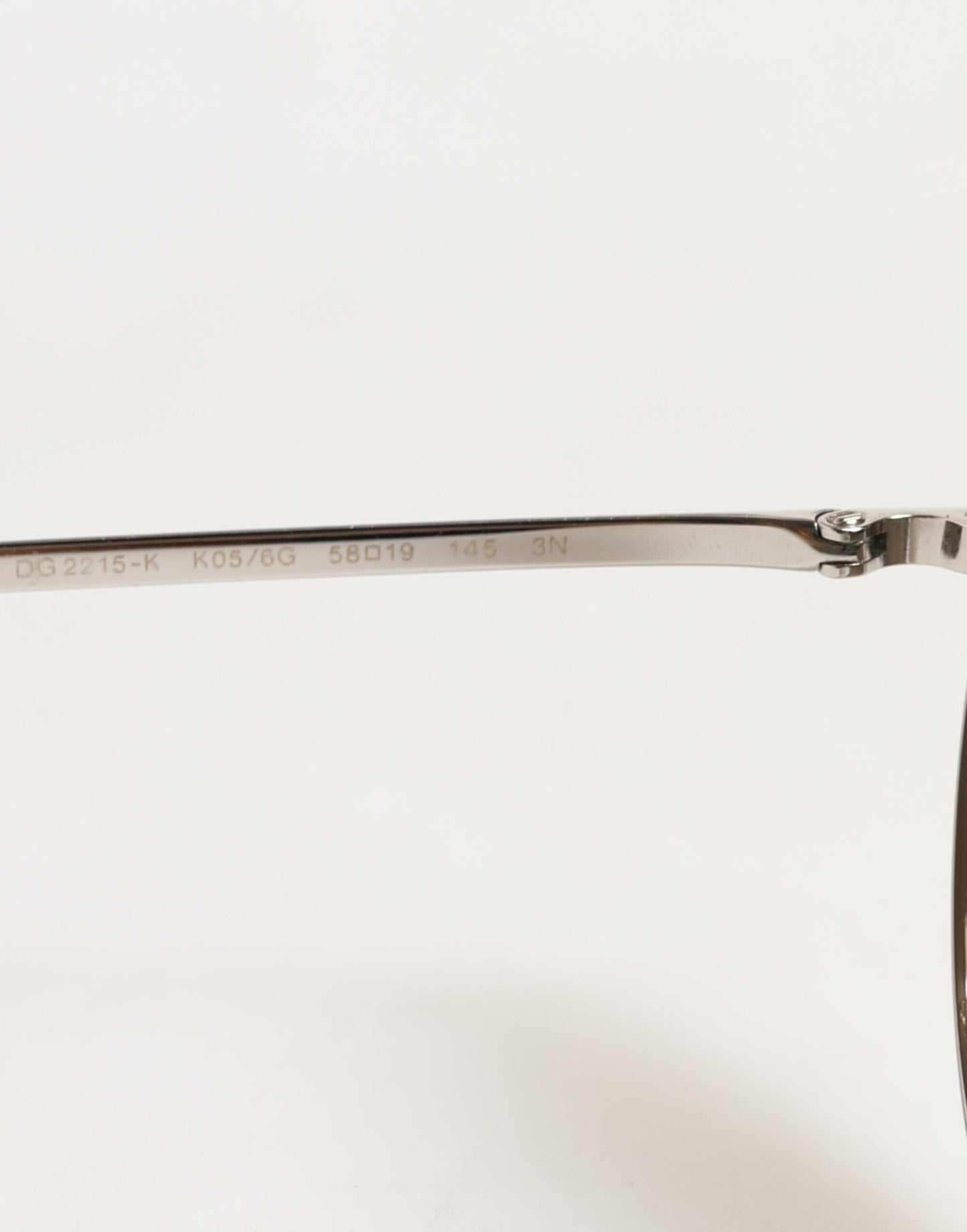 Dolce & Gabbana DG2215K Silberne Metall-Sonnenbrille mit runden Gläsern