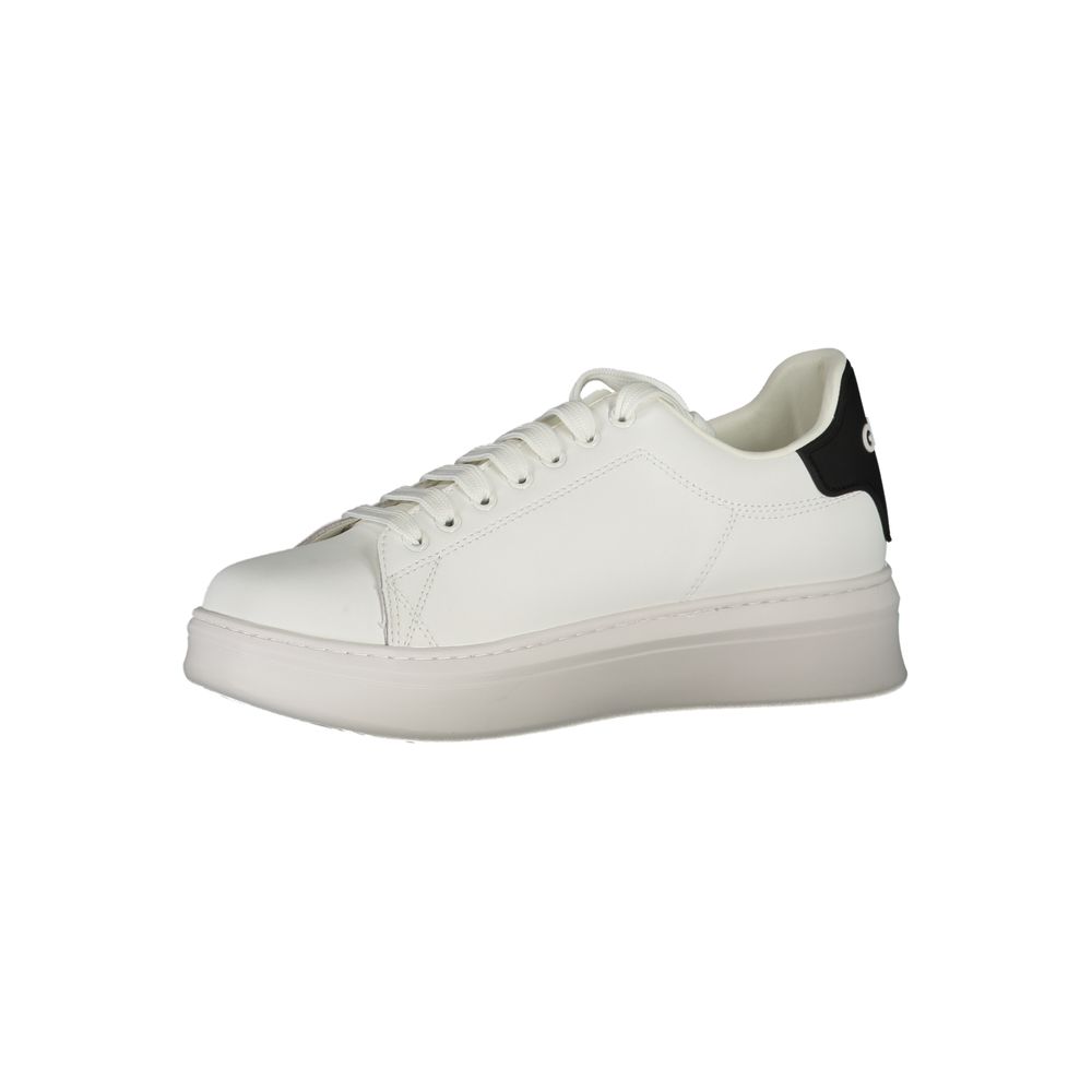 Gaelle Paris Sneaker aus weißem Polyethylen