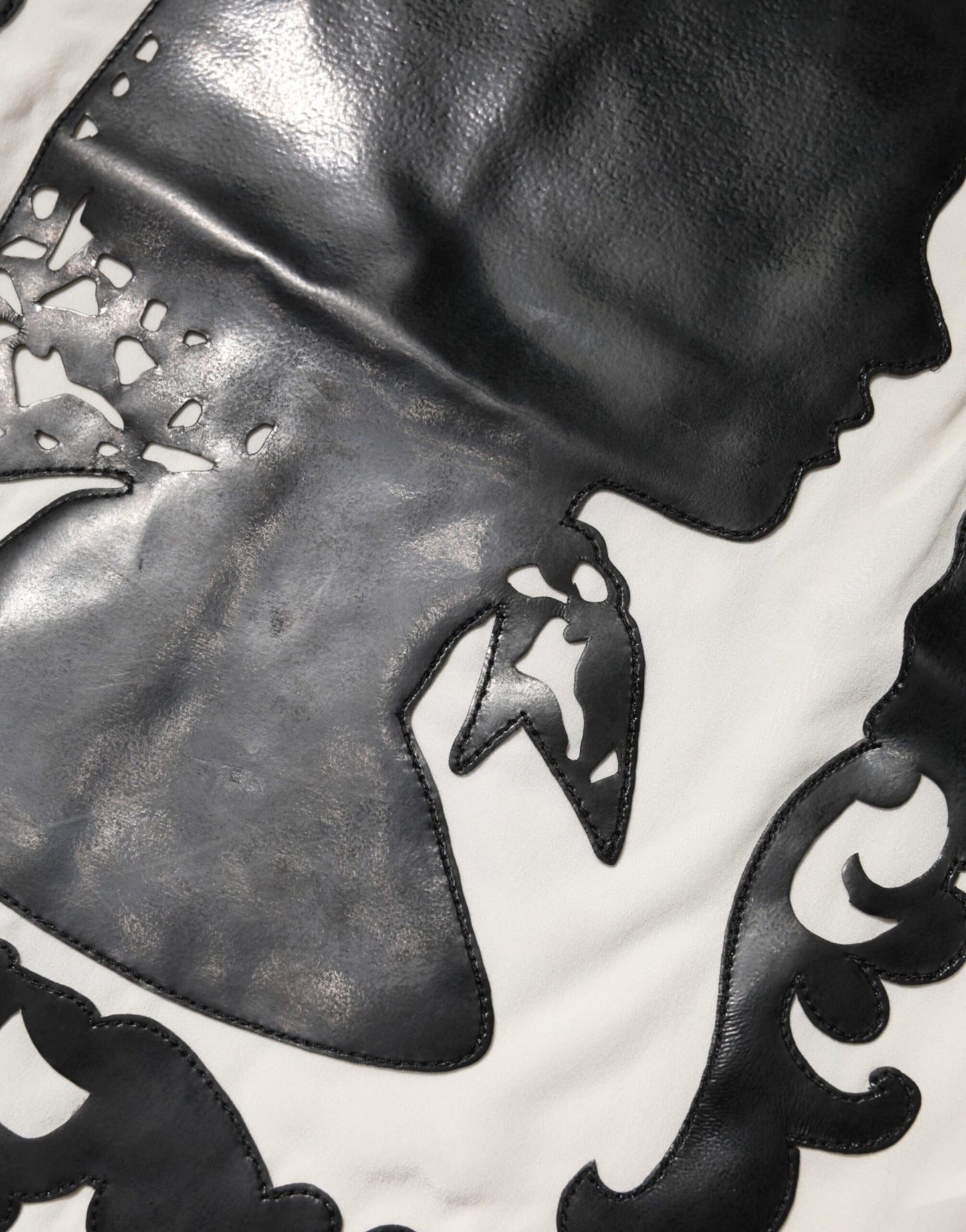 Dolce & Gabbana Seidenoberteil mit Silhouette-Detail und Kurzen Ärmeln