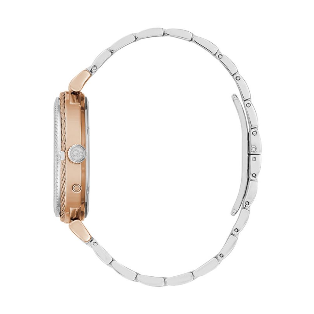 GC Elegante Edelstahl-Armbanduhr in Grau