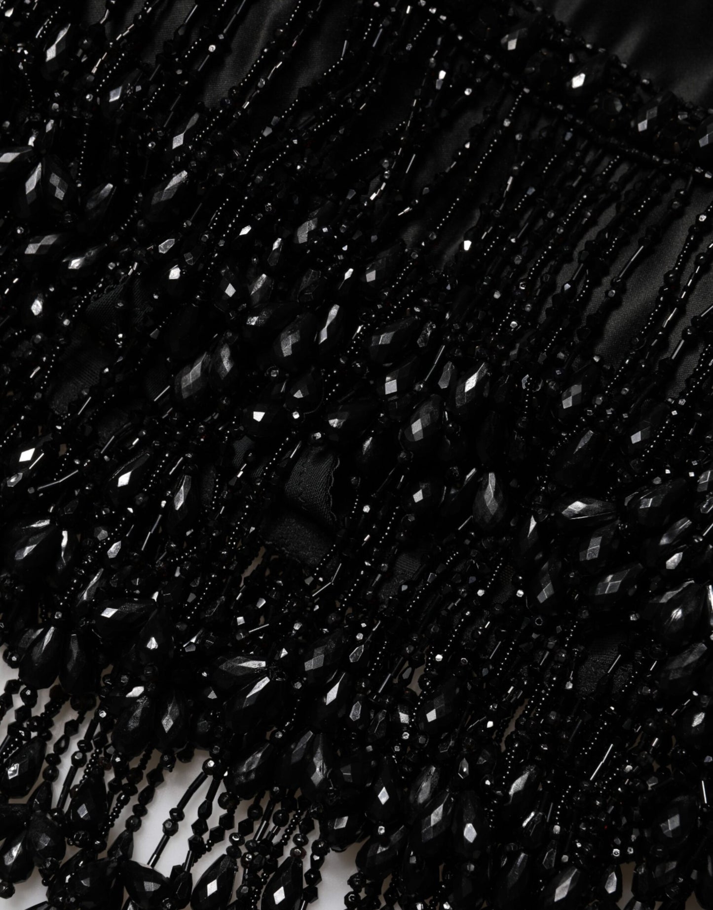 Dolce & Gabbana Schwarzer Nylon-Minirock mit Spitzenbesatz